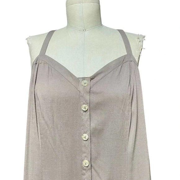 Torrid‎ Fit and Flare Rayon Slub Button-Front Cami Top Falcon Tan Plus Size 2X - Picture 3 of 12